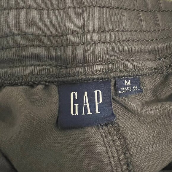 SALE!!!  Women's Gap cargo pants Grey size medium - Picture 5 of 5